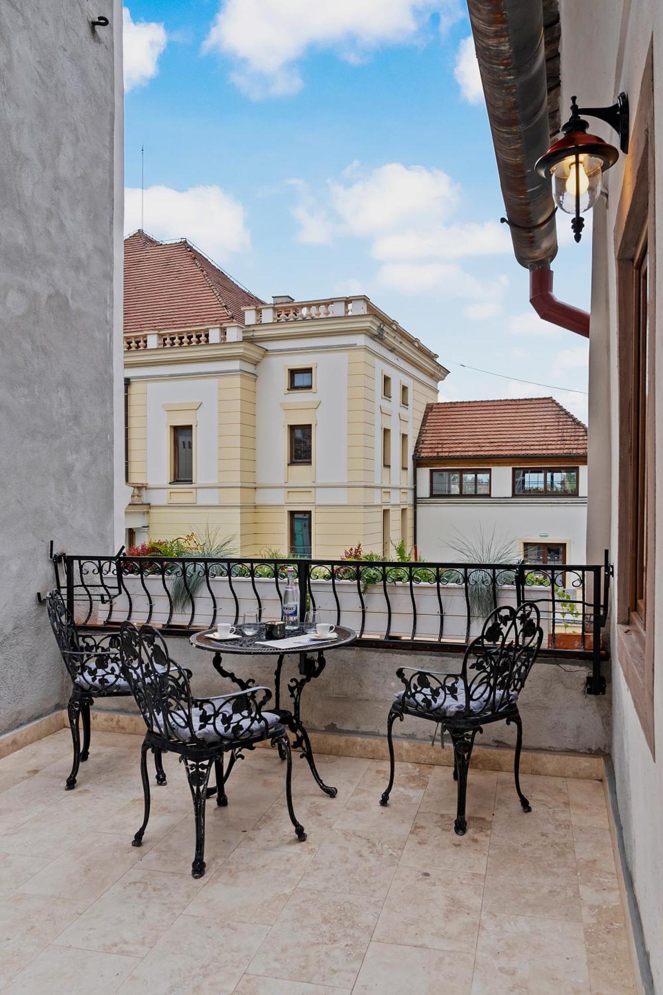 Gela'S Terrace Apartment Nagyszeben Kültér fotó